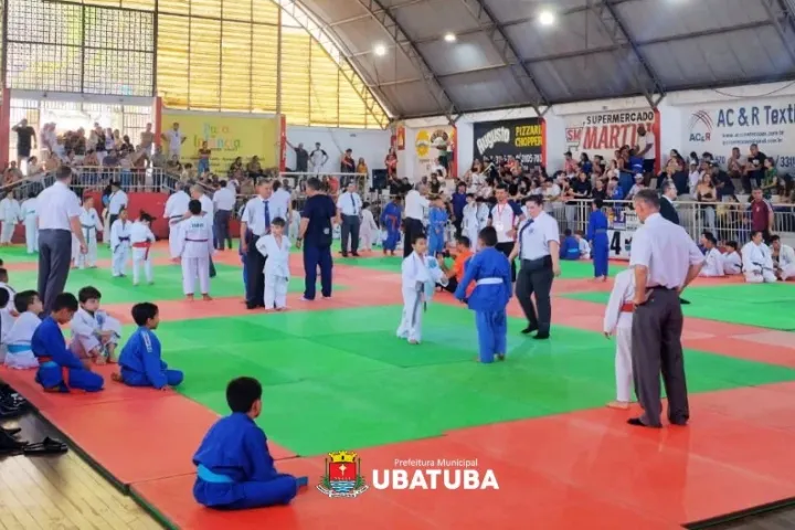 Judocas de Ubatuba conquistam dez medalhas em Aparecida