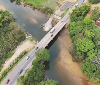 Ponte do Maranduba em Ubatuba tem restrição para caminhões