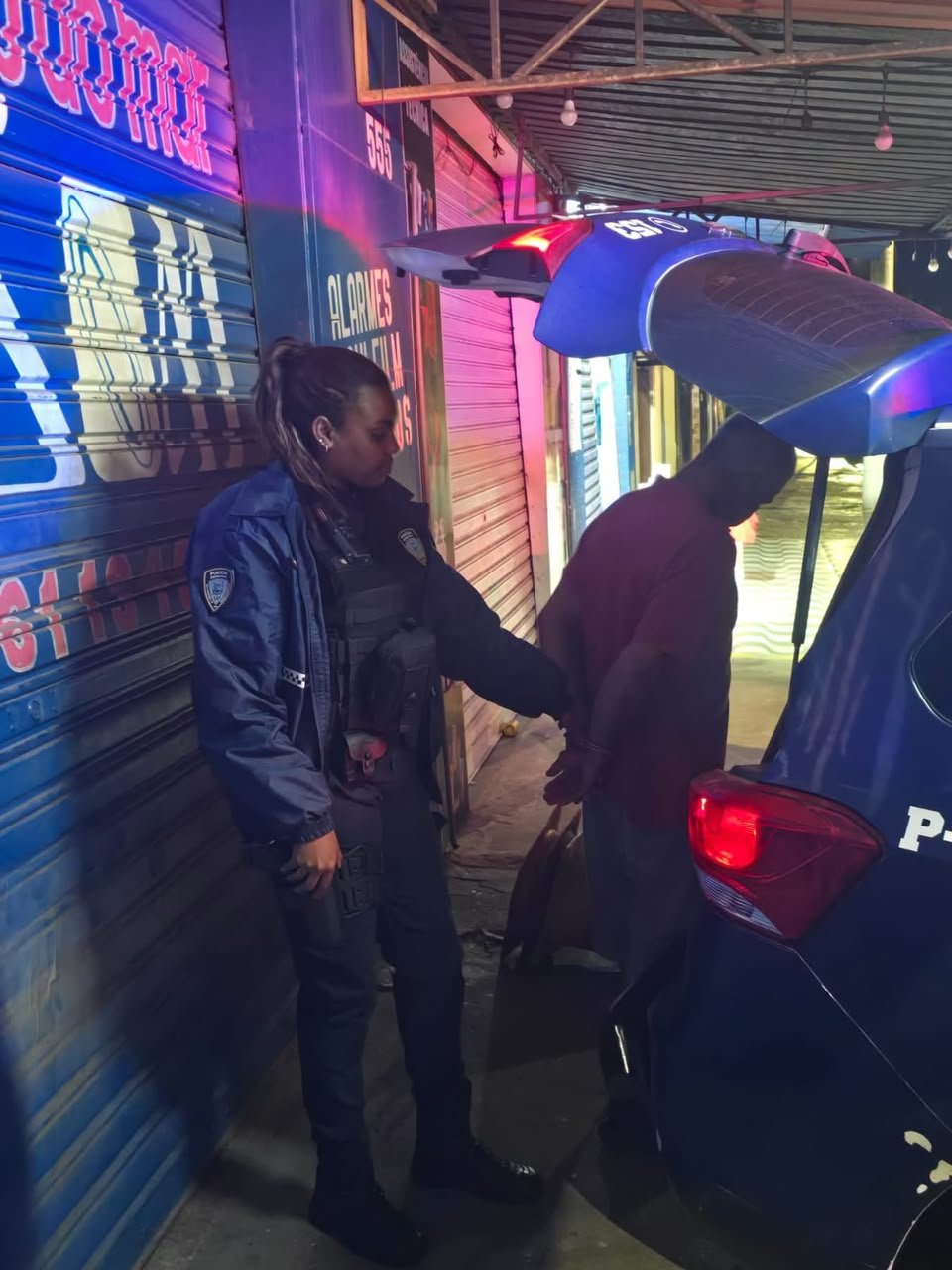 Motorista sem habilitação é preso por álcool, São Sebastião