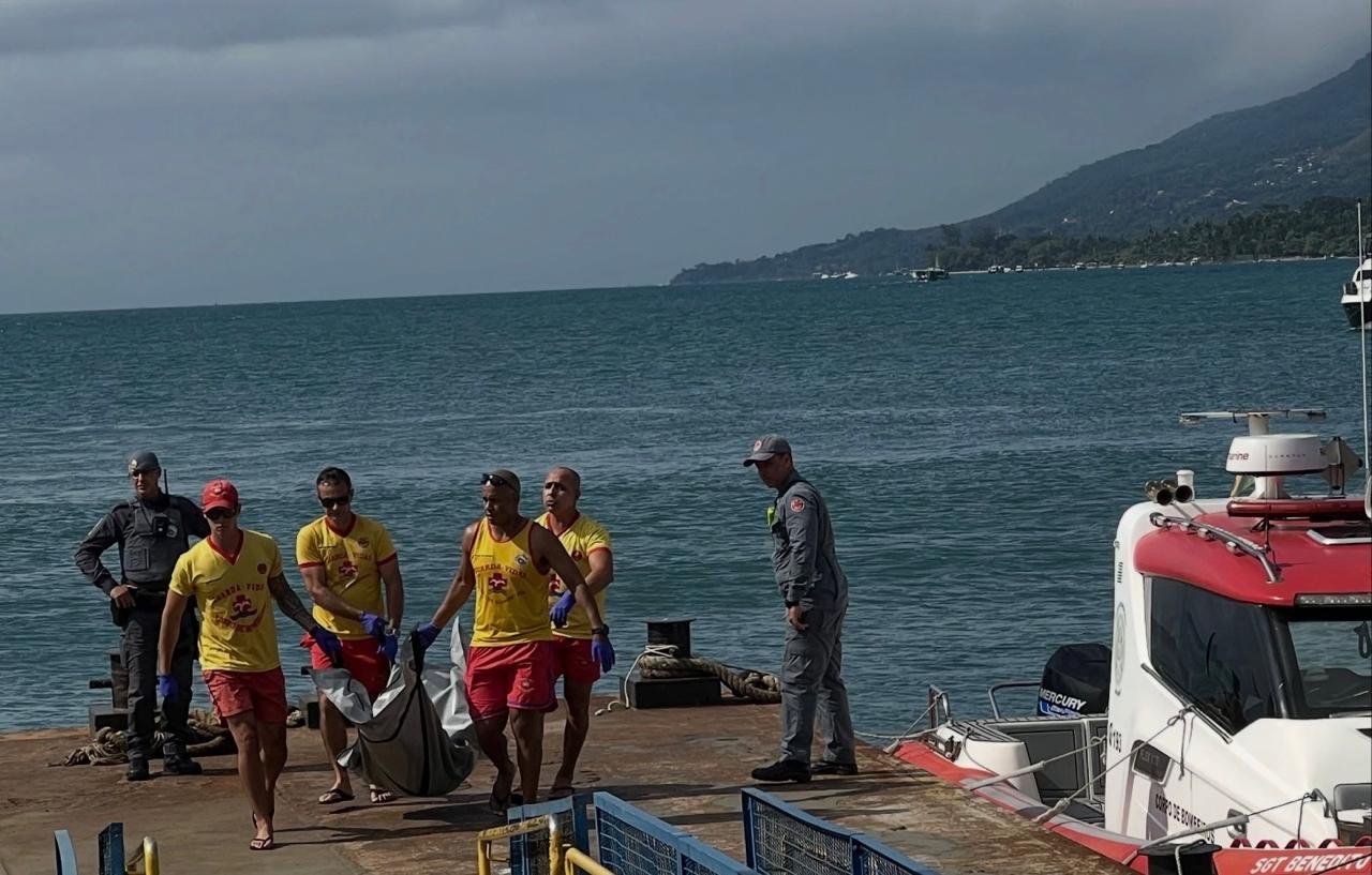Naufrágio em Ilhabela deixa uma vítima morta