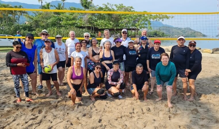 Ilhabela abre Festival de Vôlei para idosos