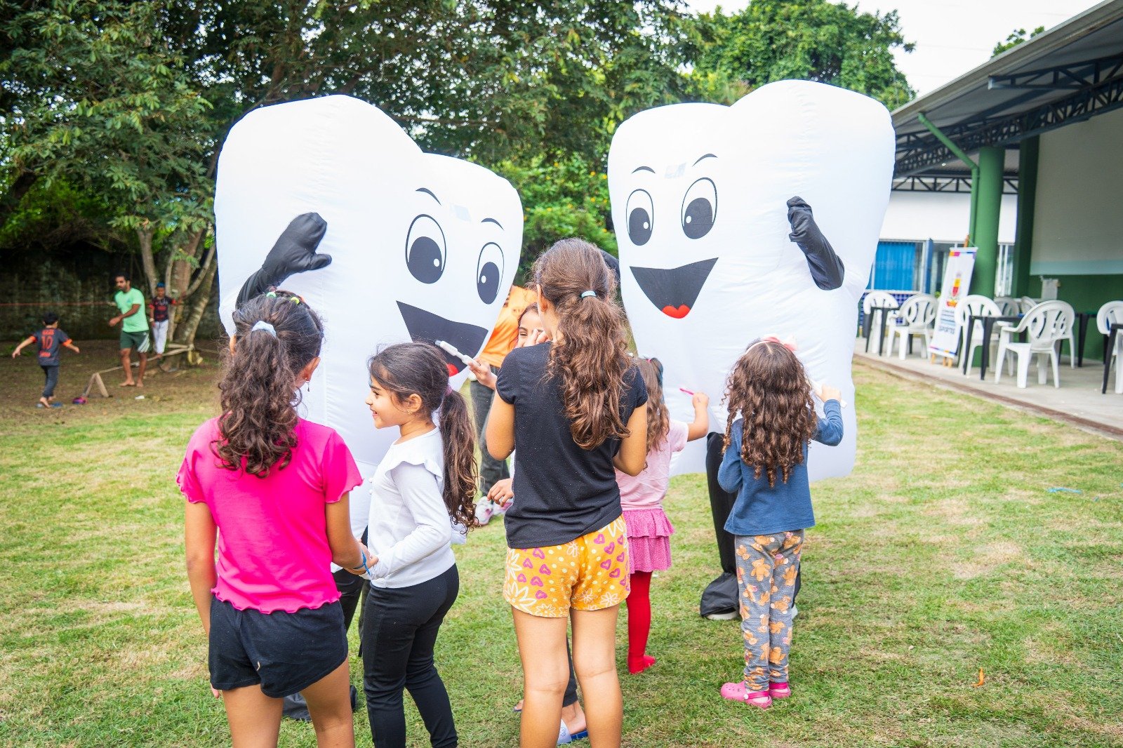 Caraguatatuba transforma Praça Cândido Mota em espaço de cuidado