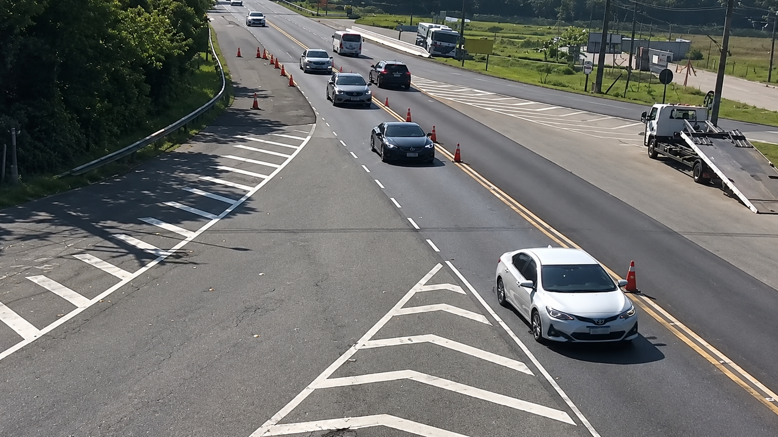 Rodovia Mogi-Bertioga tem interdição parcial entre km