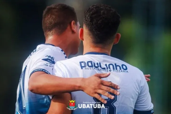 Operação Resenha garante vaga nas oitavas do Fut
